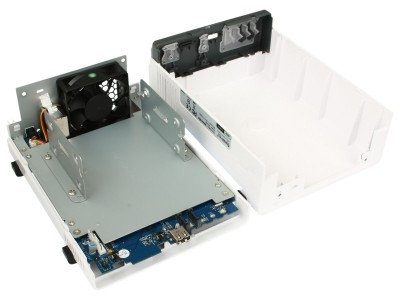 L'intérieur du DS210j L'intérieur du DS210j